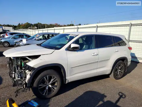 5TDBZRFH0HS445931 — 2017 Toyota Highlander, Передняя часть, фото до ремонта