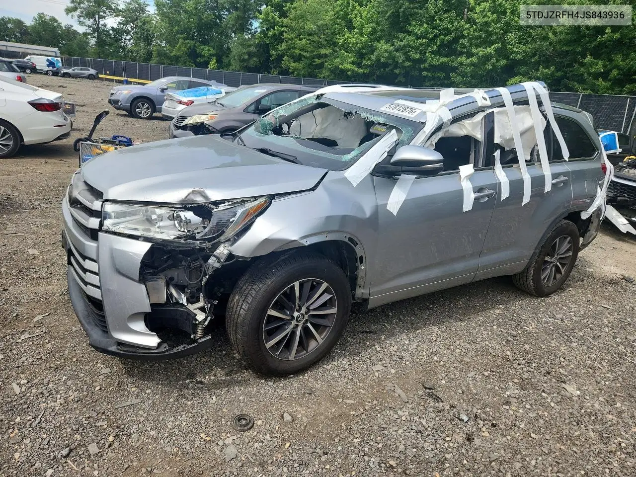 5TDJZRFH4JS843936 Toyota Highlander 2018 — повреждение Повреждения со всех сторон, фото до ремонта