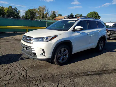 5TDDZRFH2JS803044 — 2018 Toyota Highlander, Мелкие вмятины и царапины (Minor Dent/Scratches), фото до ремонта