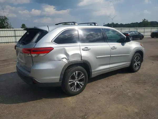 5TDZZRFH2JS288326 — 2018 Toyota Highlander, фото 3 с аукциона Copart 15.10.2026, Задняя часть