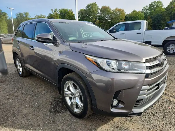 5TDDZRFH5JS488353 — 2018 Toyota Highlander, фото 4 с аукциона Copart 09.10.2026, Мелкие вмятины и царапины