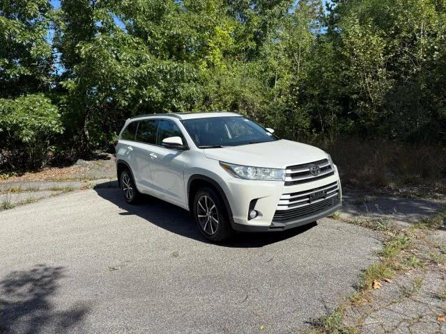 2018 TOYOTA HIGHLANDER VIN 5TDJZRFH4JS824092 фото 1