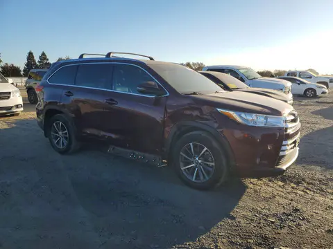 2018 Toyota Highlander VIN 5TDJZRFH6JS886934 фото 4