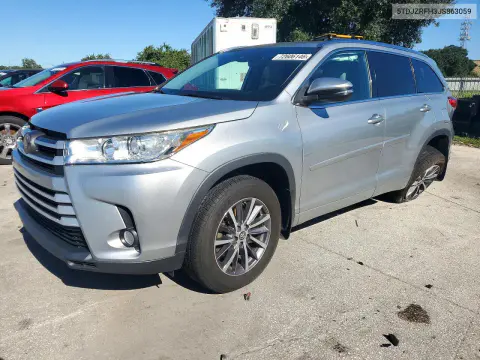 5TDJZRFH3JS863059 — 2018 Toyota Highlander, Сторона, фото до ремонта