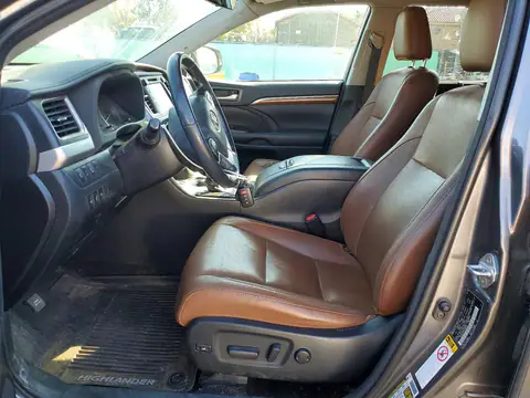 5TDYZRFH3JS280697 — 2018 Toyota Highlander, фото 7 с аукциона Copart 15.10.2026, Сторона