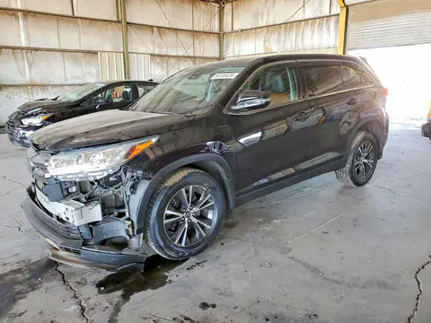 5TDBZRFH4KS961104 — 2019 Toyota Highlander, Передняя часть (Front End), фото до ремонта
