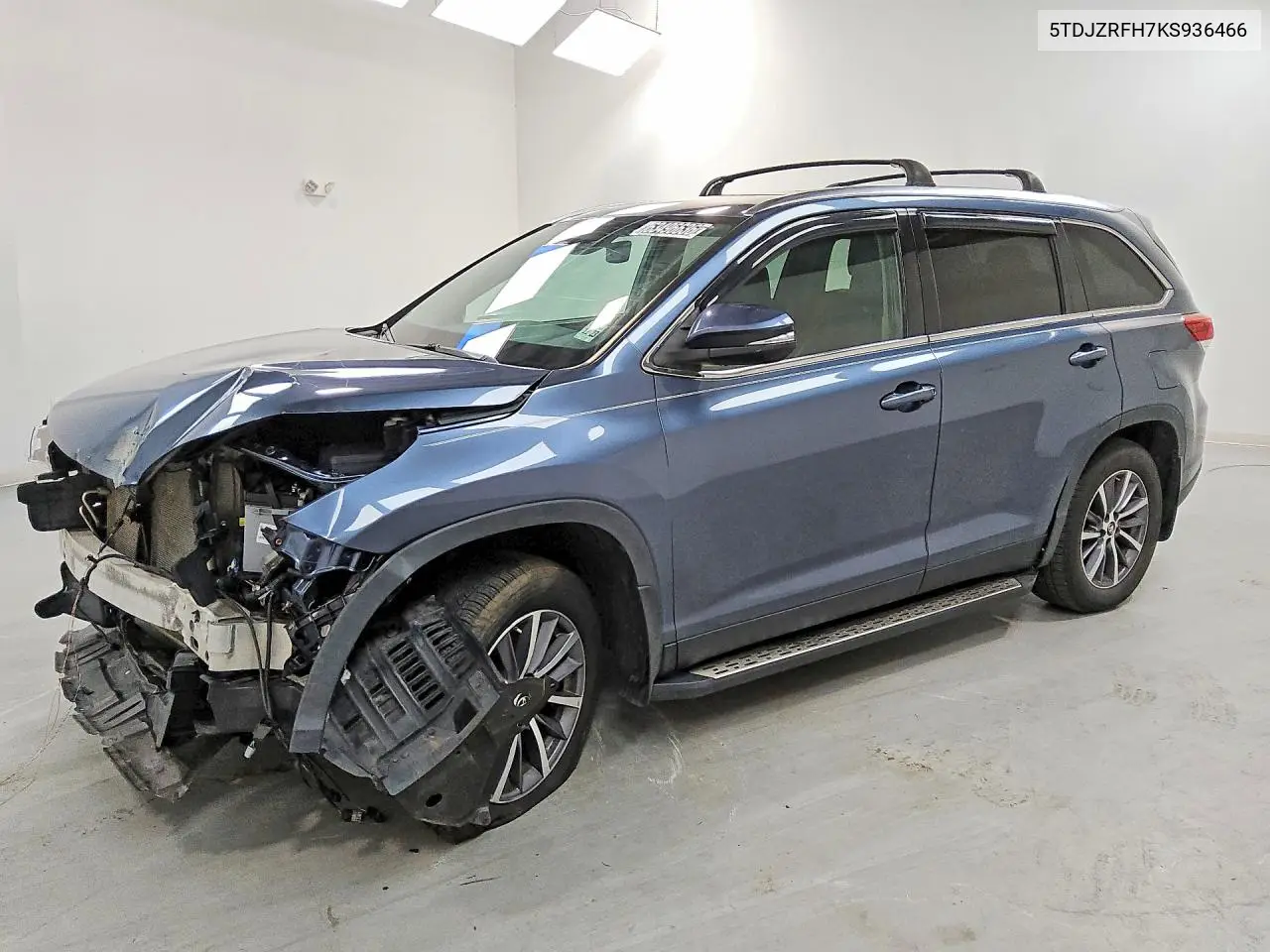 5TDJZRFH7KS936466 Toyota Highlander 2019 — повреждение Механические повреждения, фото до ремонта