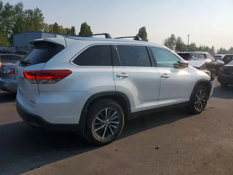 5TDJZRFH0KS574206 — 2019 Toyota Highlander, фото 3 с аукциона Copart 14.10.2026, Передняя часть