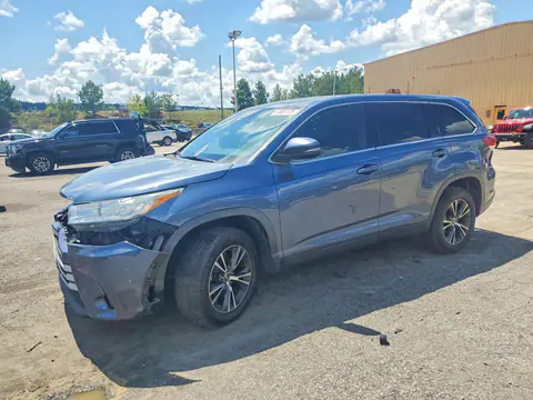 5TDZZRFH7KS350806 — 2019 Toyota Highlander, Передняя часть (Front End), фото до ремонта