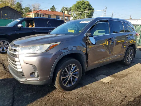 5TDJZRFH9KS989718 — 2019 Toyota Highlander, Боковая часть (Side), фото до ремонта