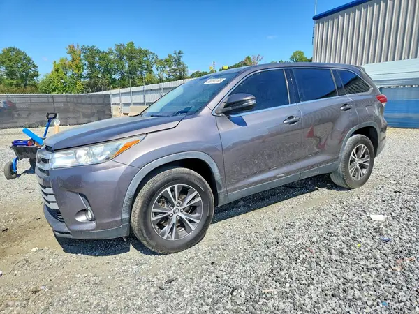 5TDZZRFH0KS361596 — 2019 Toyota Highlander, Мелкие вмятины и царапины (Minor Dent/Scratches), фото до ремонта