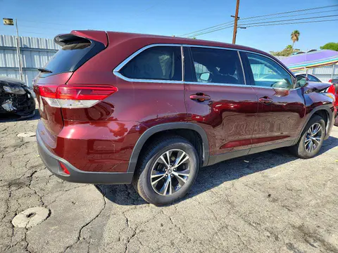 2019 Toyota Highlander VIN 5TDZARFH9KS055004 фото 3