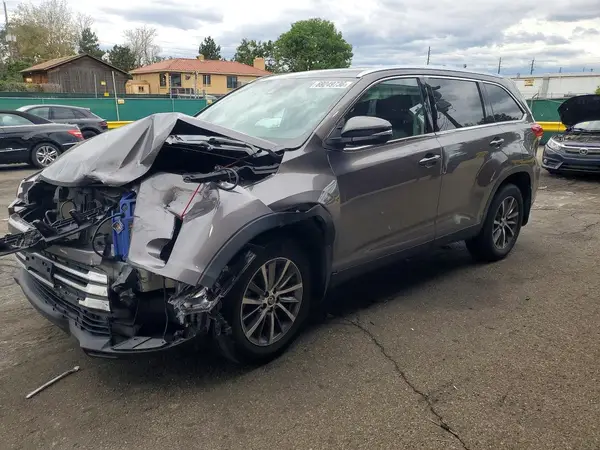 5TDJZRFH5KS593222 — 2019 Toyota Highlander, Передняя часть (Front End), фото до ремонта