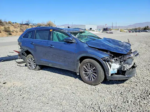 2019 Toyota Highlander VIN 5TDJZRFHXKS704198 фото 4