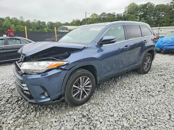 5TDKZRFH2KS334417 — 2019 Toyota Highlander, Передняя часть (Front End), фото до ремонта