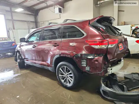 2019 Toyota Highlander Xle VIN 5TDJZRFH2KS923060 фото 2