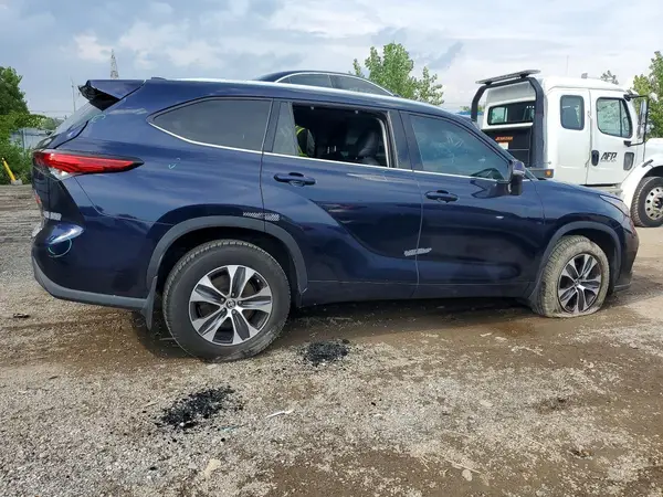 5TDGZRBH4LS515936 — 2020 Toyota Highlander, фото 3 с аукциона Copart, Вандализм