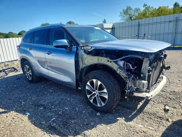 5TDGZRBHXLS033357 — 2020 Toyota Highlander, фото 4 с аукциона Copart 07.10.2026, Передняя часть