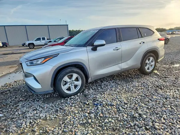 5TDCZRAH1LS506840 — 2020 Toyota Highlander, Мелкие вмятины и царапины (Minor Dent/Scratches), фото до ремонта