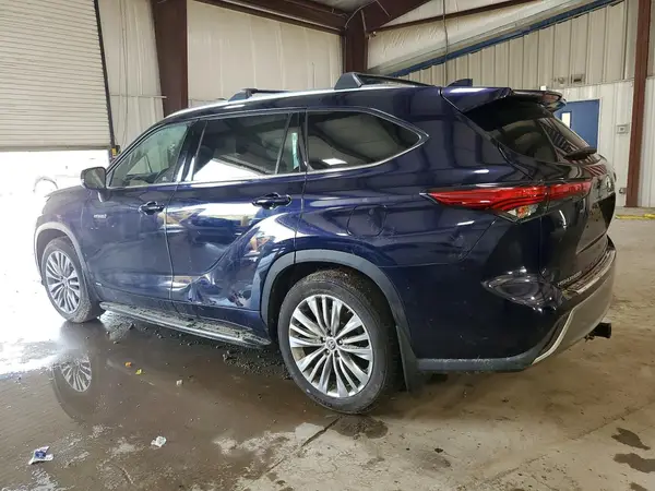 5TDEBRCH0LS008767 — 2020 Toyota Highlander, фото 2 с аукциона Copart 07.10.2026, Подтопление