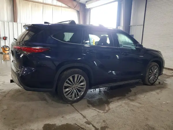 5TDEBRCH0LS008767 — 2020 Toyota Highlander, фото 3 с аукциона Copart 07.10.2026, Подтопление