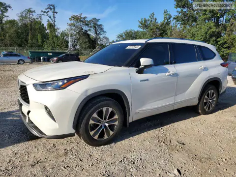 5TDHBRCH0LS503807 — 2020 Toyota Highlander, Сторона, фото до ремонта