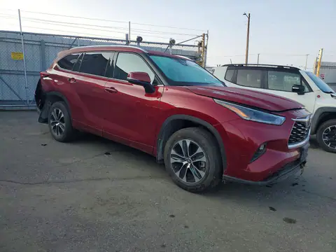 2021 Toyota Highlander VIN 5TDGZRBHXMS547257 фото 4