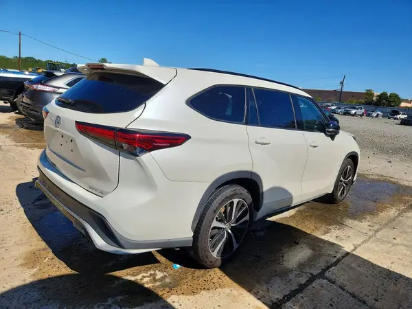 5TDJZRBH7MS115862 — 2021 Toyota Highlander, фото 3 с аукциона Copart, Подтопление