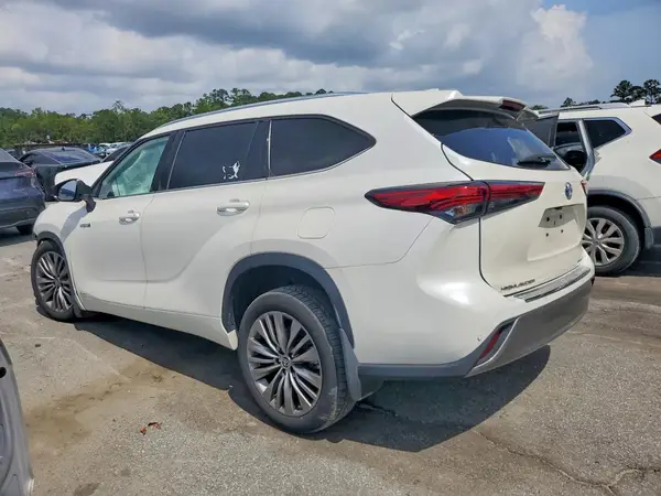 5TDEBRCH3MS015746 — 2021 Toyota Highlander, фото 2 с аукциона Copart 08.10.2026, Передняя часть
