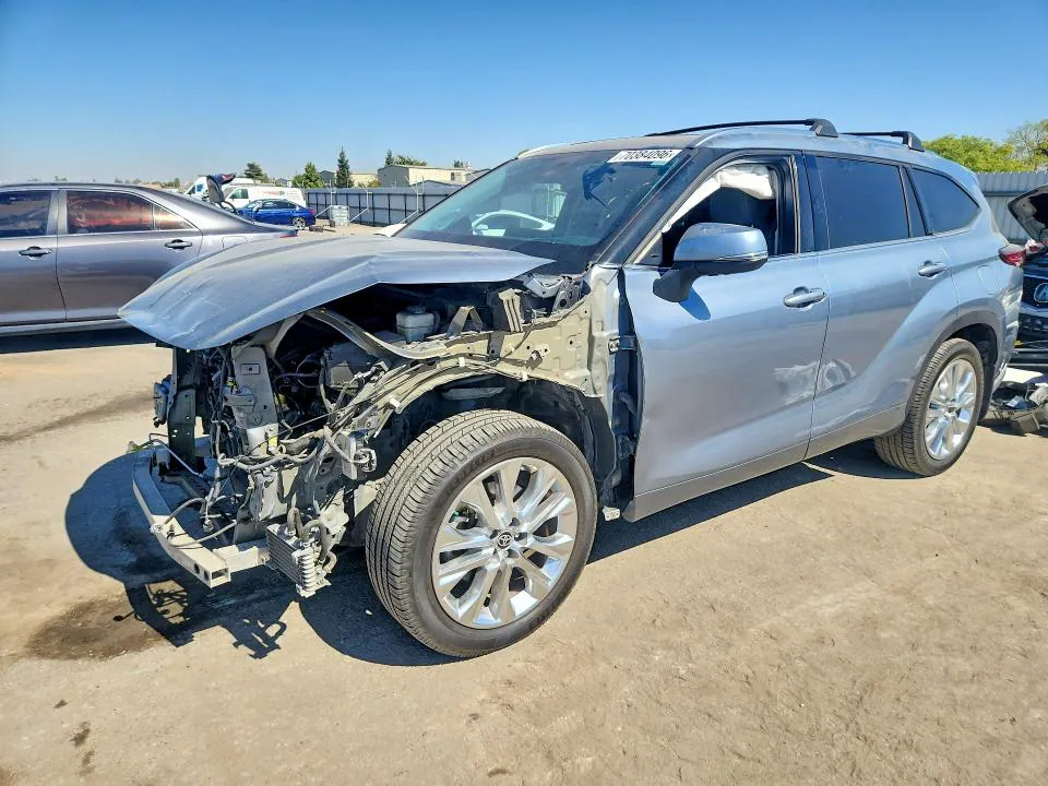 2021 Toyota Highlander VIN 5TDDZRBH0MS062354 фото 1