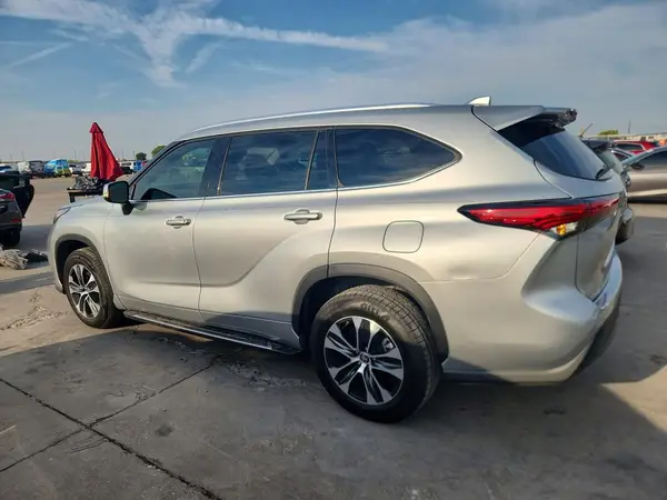 2021 TOYOTA HIGHLANDER VIN 5TDGZRAH6MS527847 фото 2