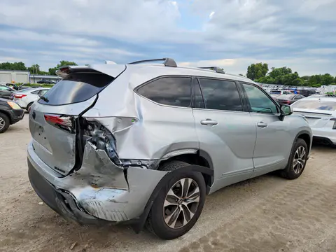 2022 TOYOTA HIGHLANDER VIN 5TDGZRBH7NS582422 фото 3