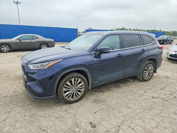 5TDEBRCH2NS084204 — 2022 Toyota Highlander, Боковая часть (Side), фото до ремонта