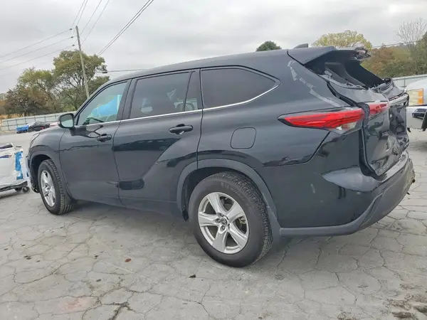 5TDBZRBH3NS250942 — 2022 Toyota Highlander, фото 2 с аукциона Copart, Задняя часть