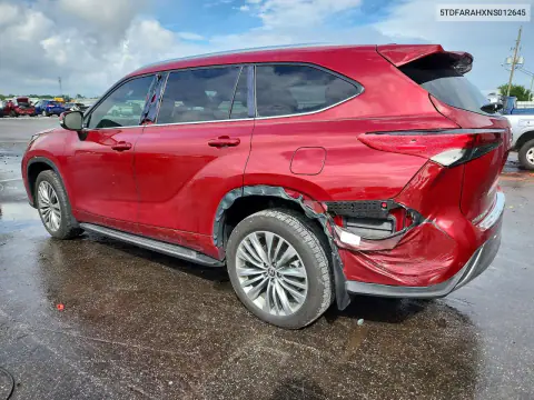 2022 Toyota Highlander Hybrid Platinum VIN 5TDFARAHXNS012645 фото 2