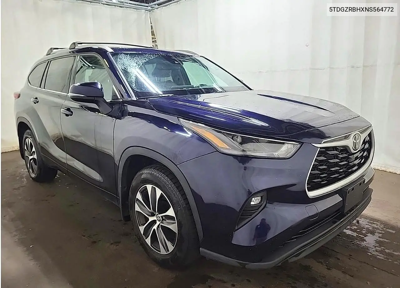 2022 Toyota Highlander Xle VIN 5TDGZRBHXNS564772 фото 1
