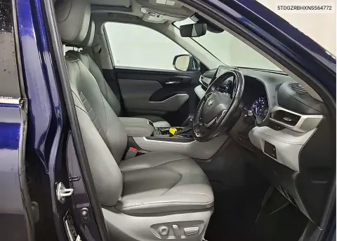 2022 Toyota Highlander Xle VIN 5TDGZRBHXNS564772 фото 5