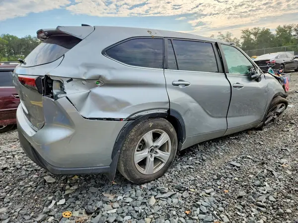5TDKDRBH8PS015390 — 2023 Toyota Highlander, фото 3 с аукциона Copart, Опрокидывание