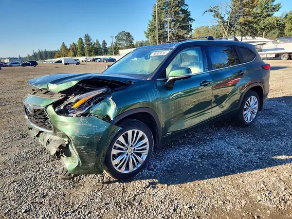 5TDEBRCH0PS589631 — 2023 Toyota Highlander, Передняя часть (Front End), фото до ремонта