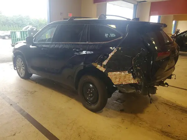 5TDKDRBH5PS035810 — 2023 Toyota Highlander, фото 2 с аукциона Copart 08.10.2026, Задняя часть