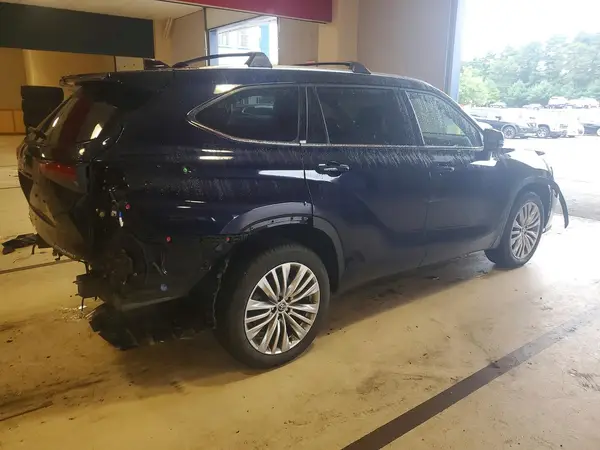 5TDKDRBH5PS035810 — 2023 Toyota Highlander, фото 3 с аукциона Copart 08.10.2026, Задняя часть