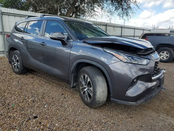 5TDKDRBH7PS504072 — 2023 Toyota Highlander, фото 4 с аукциона Copart, Передняя часть