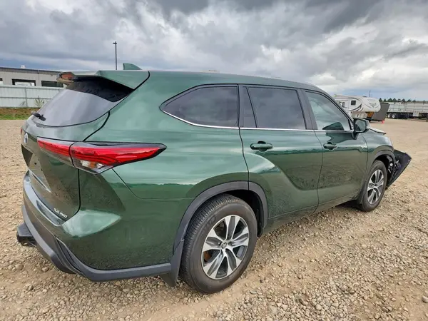 5TDKDRBH9PS501836 — 2023 Toyota Highlander, фото 3 с аукциона Copart, Передняя часть