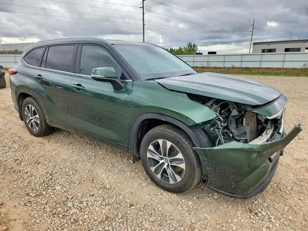 5TDKDRBH9PS501836 — 2023 Toyota Highlander, фото 4 с аукциона Copart, Передняя часть