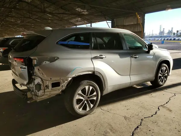 5TDKARAH6PS019853 — 2023 Toyota Highlander, фото 3 с аукциона Copart, Задняя часть