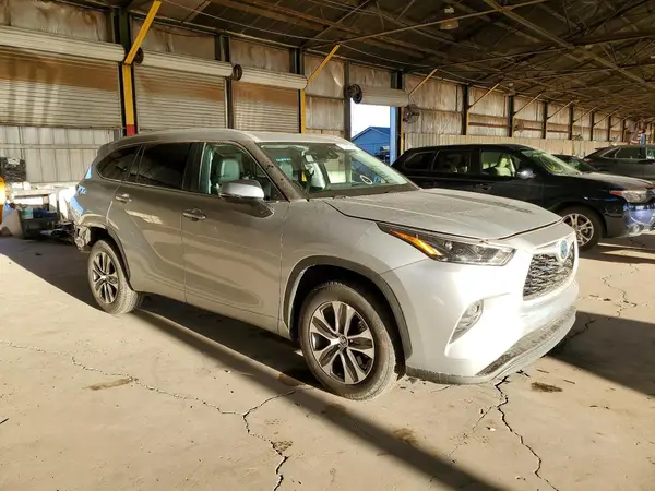 5TDKARAH6PS019853 — 2023 Toyota Highlander, фото 4 с аукциона Copart, Задняя часть