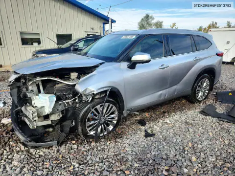 5TDKDRBH6PS513782 — 2023 Toyota Highlander, Передняя часть, фото до ремонта