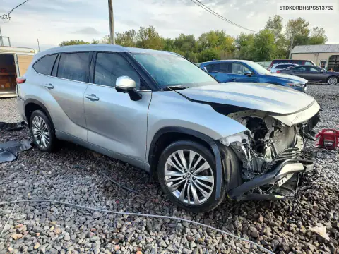 5TDKDRBH6PS513782 — 2023 Toyota Highlander, фото 4 с аукциона Copart, Передняя часть