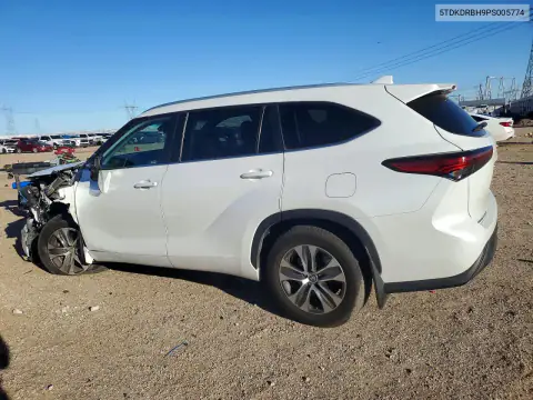 5TDKDRBH9PS005774 — 2023 Toyota Highlander, фото 2 с аукциона Copart, Передняя часть