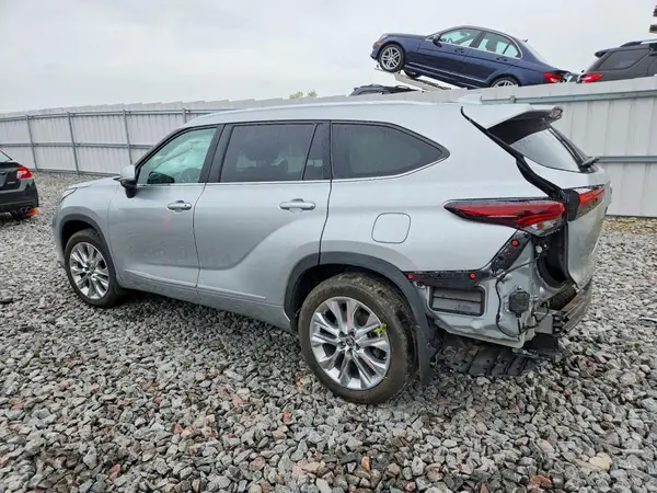 5TDKDRBH8RS563120 — 2024 Toyota Highlander, фото 2 с аукциона Copart 05.10.2026, Боковая часть